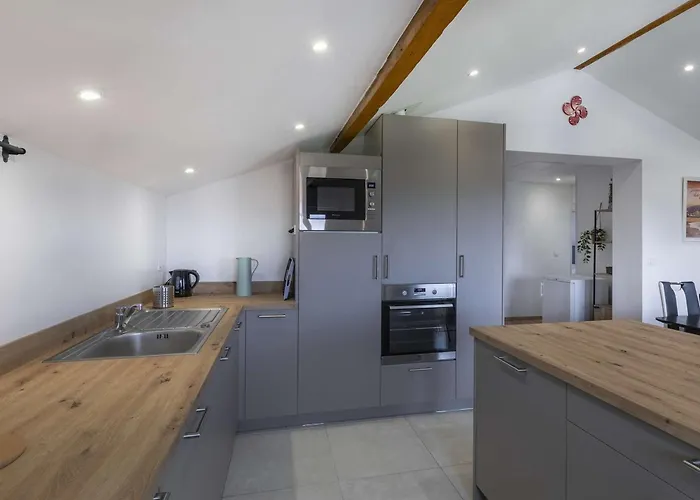 Grand Refait A Neuf Proche A - Fr-1-4-709 * Saint-Jean-de-Luz